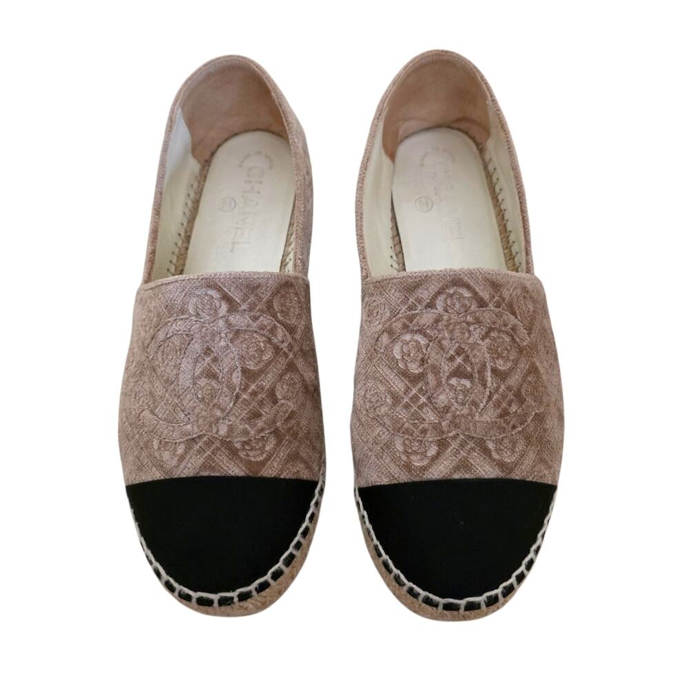 Chanel Beige Black Velvet Camellia CC Cap Toe Espadrilles Flats G29762 IT 38